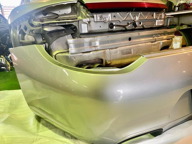 PORSCHE 911 Carrera 4S リア・バンパー すり傷 ヘコミ 板金塗装。ポルシェ 車検 修理 整備。茨城県ひたちなか市のY様 ご依頼ありがとうござます。      栃木県 小山市 カワマタ商会グループ(株)Kレボリューション