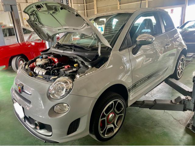 ABARTH アバルト 500 12ヶ月定期点検。エンジンオイル ブレーキフルード交換作業。アバルト 車検 整備 修理。茨城県古河市のO様 ご依頼ありがとうござます。     栃木県 小山市 カワマタ商会グループ(株)Kレボリューション