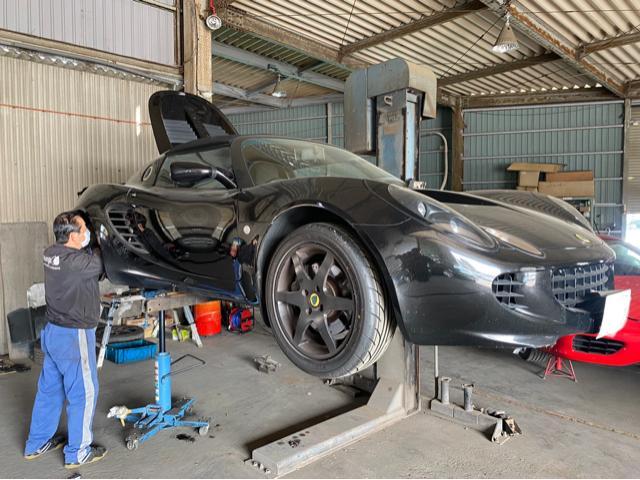 Lotus Elise ロータス エリーゼ エキゾストマニホールド中古パーツ取付作業。福島県いわき市Y様 ご依頼ありがとうござます。   栃木県 小山市カワマタ商会グループ(株)Kレボリューション