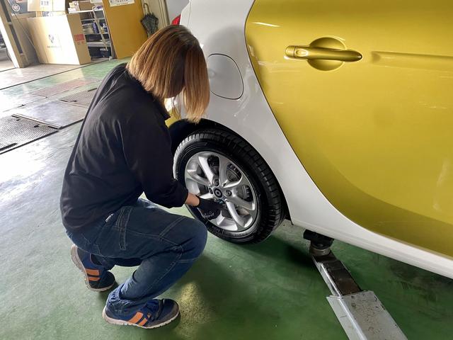 Smart Forfour passion スマート フォーフォー 納車前点検 ドラレコ取付作業。栃木県下野市O様 ご成約ありがとうございます。    栃木県小山市カワマタ商会グループ(株)Kレボリューション