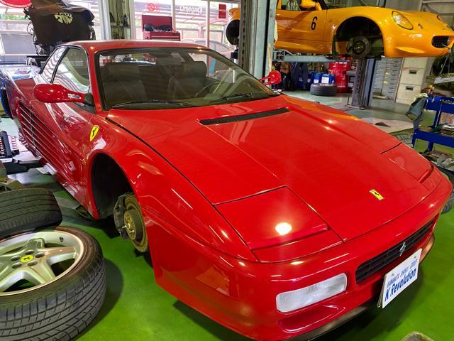 Ferrari 512TR フェラーリ タイミングベルト交換 エンジン脱着作業。フェラーリ車検整備修理。      栃木県小山市カワマタ商会グループ(株)Kレボリューション