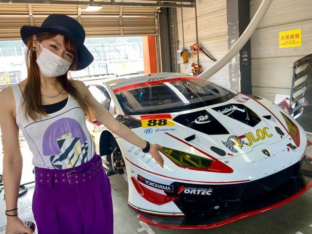 伝説のレースクィーン 遠野千夏ちゃん (金山 睦) 久々にサーキットに降臨。暑い中 お手伝いありがとうござます。    栃木県小山市カワマタ商会グループ(株)Kレボリューション