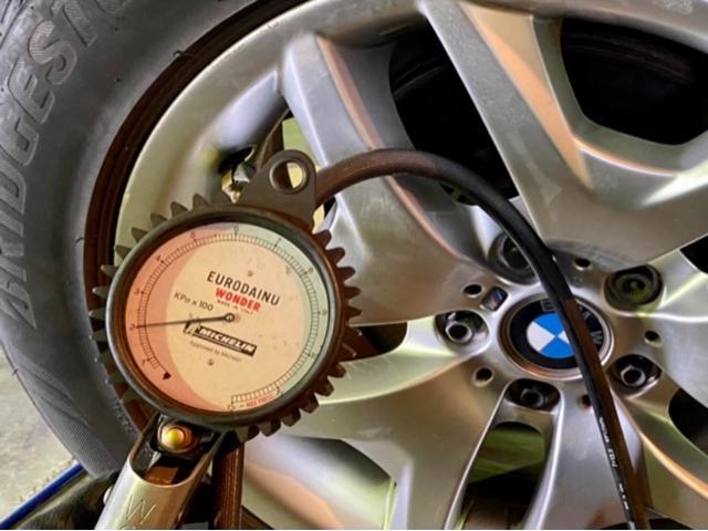 BMW X3 MOTULエンジンオイル ドライブベルト交換 BMW車検整備修理。佐賀県佐賀市I様 ご依頼ありがとうござます。    栃木県小山市カワマタ商会グループ(株)Kレボリューション