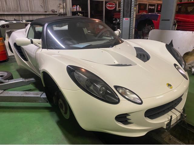 Lotus Elise ロータス エリーゼ 車検整備修理 MOTUL エンジンオイル&エレメント交換作業 コンピューター診断。栃木県下都賀郡壬生町Y様 ご依頼ありがとうござます。     栃木県小山市(株)Kレボリューション