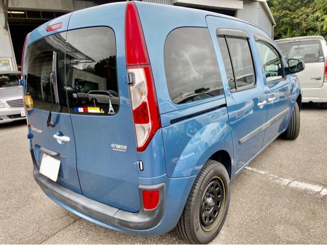 RENAULT Kangoo ルノー カングー 12ヶ月法定定期点検 MOTULオイル交換作業。ルノー車検整備修理板金塗装・販売買取。茨城県筑西市C様 ご依頼ありがとうござます。    栃木県小山市(株)Kレボリューション