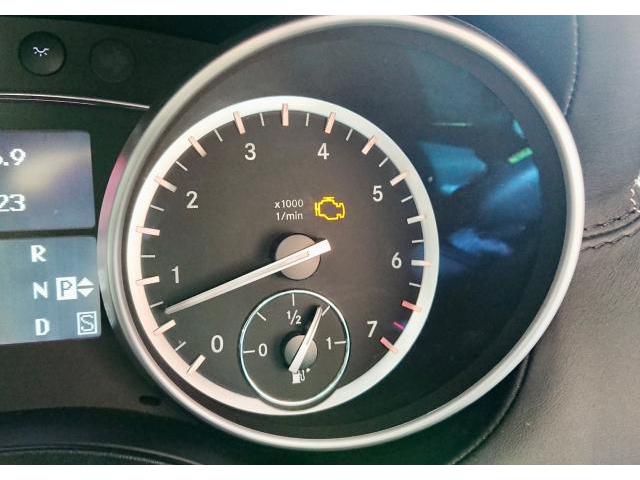Mercedes-Benz メルセデス・ベンツ GL500 チェックランプ警告灯点灯 原因はサーモスタット。栃木県下野市K様 ご依頼ありがとうござます。ベンツ車検整備修理板金塗装・販売買取 栃木県小山市(株)Kレボリューション