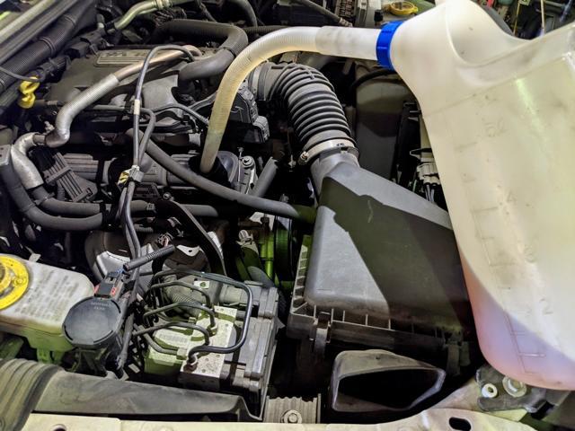 BMW 320d Mスポーツ ディーゼルエンジンオイル交換作業。茨城県下妻市T様 ご依頼ありがとうござます。BMW車検整備修理板金塗装・販売買取 栃木県小山市カワマタ商会グループ(株)Kレボリューション