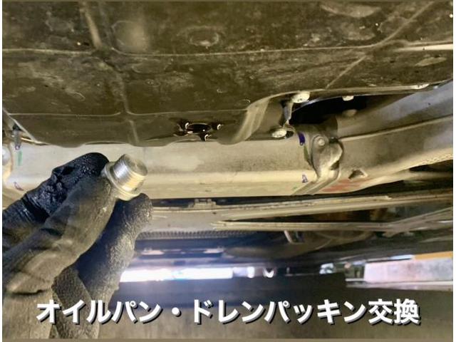 PORSCHE ポルシェ パナメーラ MOTULエンジンオイル・ドレンパッキン交換作業。栃木県小山市S様 ご依頼ありがとうございます。ポルシェ車検整備修理レストア板金塗装テスター診断販売買取 カワマタ商会グループ(株)Kレボリューション