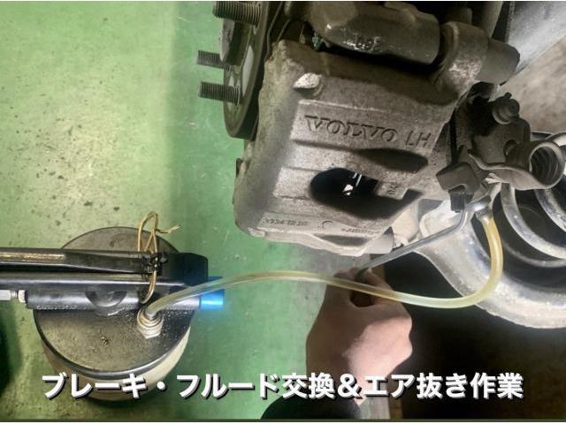 VOLVO ボルボ V40 車検＆ABSセンサー・ブレーキディスクパッド