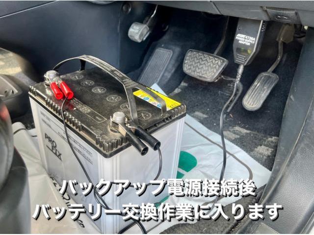 TOYOTA トヨタハリアーハイブリッド エンジン不始動 バッテリー交換。茨城県結城市I様ご依頼ありがとうございます。トヨタ車検整備修理板金塗装故障テスター診断販売買取 栃木県小山市カワマタ商会グループ(株)Kレボリューション