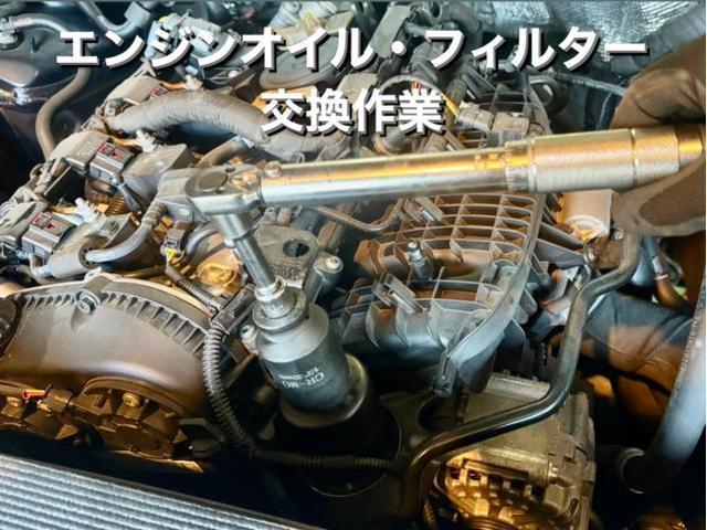 PORSCHE ポルシェ マカン 車検＆ブレーキ・ディスクパッド交換作業。茨城県結城市I様ご依頼ありがとうございます。ポルシェ車検整備修理レストア板金塗装故障テスター診断販売買取 栃木県小山市カワマタ商会グループ(株)Kレボリューション