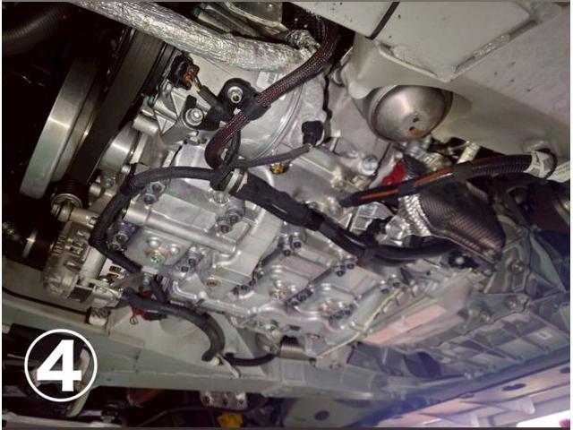 Ferrari フェラーリ 488 GTB アンダーカバー脱着 エンジンオイル漏れ点検。福島県西白河郡A様ご依頼ありがとうございます。フェラーリ車検整備修理板金塗装故障テスター診断販売買取 栃木県カワマタ商会グループ(株)Kレボリューション