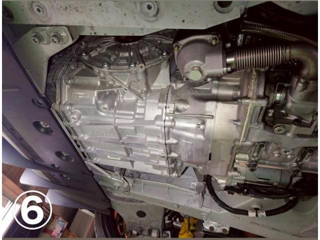 Ferrari フェラーリ 488 GTB アンダーカバー脱着 エンジンオイル漏れ点検。福島県西白河郡A様ご依頼ありがとうございます。フェラーリ車検整備修理板金塗装故障テスター診断販売買取 栃木県カワマタ商会グループ(株)Kレボリューション