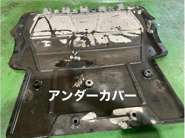 Volkswagen エンジンオイル交換・冷却水補充 フォルクスワーゲン シャラン。栃木県小山市 K様ご依頼ありがとうございます。ワーゲン 車検整備修理板金塗装故障テスター診断販売買取 栃木県カワマタ商会グループ(株)Kレボリューション
