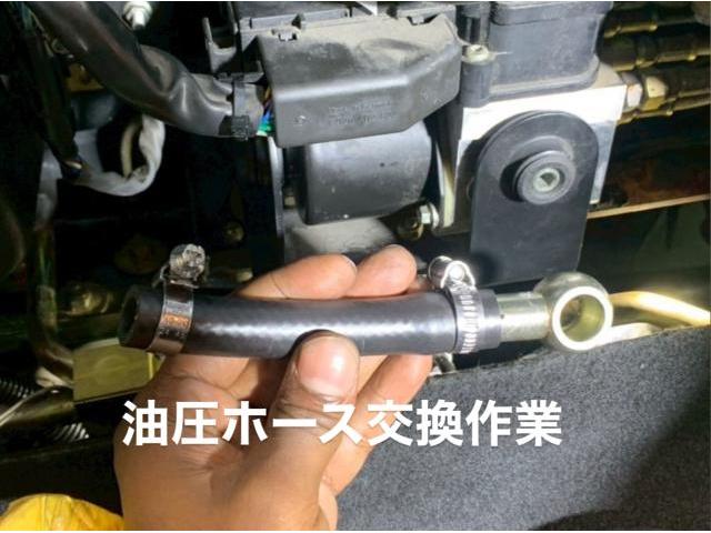 Lamborghini フロントリフティング・オイル漏れ修理 ランボルギーニ ムルシェラゴ。東京都葛飾区Y様ご依頼ありがとうございます。ランボルギーニ車検整備修理板金塗装故障テスター診断販売買取 カワマタ商会グループ(株)Kレボリューション