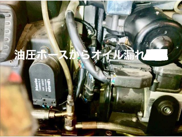 Lamborghini フロントリフティング・オイル漏れ修理 ランボルギーニ ムルシェラゴ。東京都葛飾区Y様ご依頼ありがとうございます。ランボルギーニ車検整備修理板金塗装故障テスター診断販売買取 カワマタ商会グループ(株)Kレボリューション