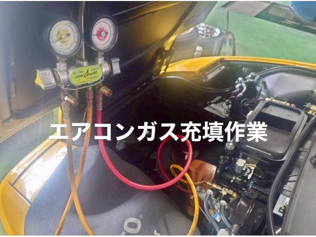 Ferrari エンジン冷却水漏れ・ウォーターポンプ＆タイミングベルト交換 フェラーリ F355。東京都品川区W様ご依頼ありがとうございます。フェラーリ車検整備修理板金塗装故障テスター診断販売買取カワマタ商会グループ(株)Kレボリューション