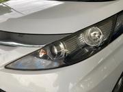 ライト・ウィンカー類パーツの取付けを行っております。