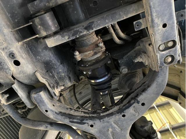 日産　キャラバン　ドライブシャフトインナーブーツ交換