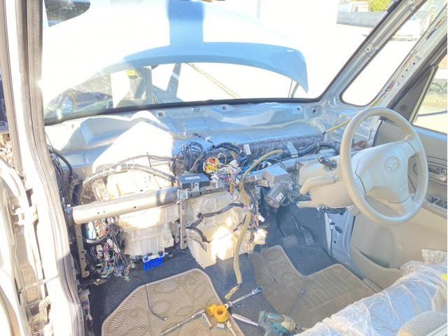 ダイハツ　タント　エバポレーター交換・エアコンガス補充