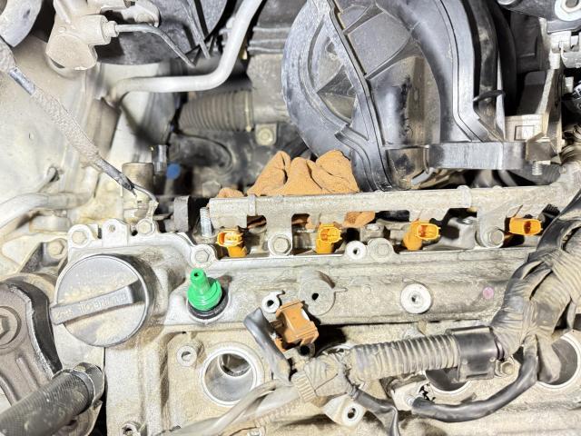 【トヨタ　ｂＢ】ヘッドカバーパッキン・エンジンマウント交換　作業実績