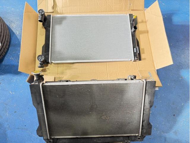 【トヨタ　ウィッシュ】　ウォーターポンプ・ラジエーター交換　作業実績