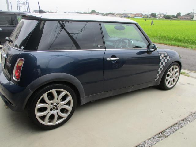 BMWミニ　出張バッテリー取替　タイヤ履き替え引き取り納車