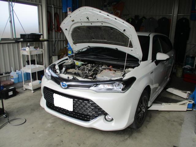 いつもご利用頂きありがとうございます。
カローラフィールダー　HV　車検代行でご入庫頂き貸した。