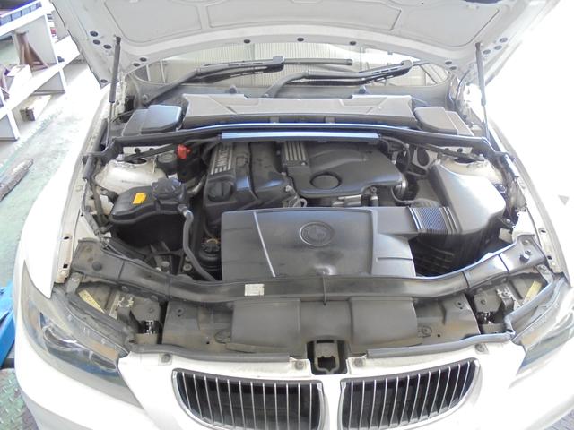 BMW 320i （E90）エンジンチェックランプ点灯、VVTモーター不良、エキセントリックシャフトセンサー交換、エンジンオイル漏れ修理