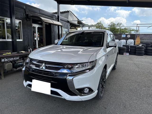 三菱　アウトランダーPHEV　ドライブレコーダー取付　茨城県水戸市青柳町　那珂市　ひたちなか市　茨城町　笠間市　城里町　常陸大宮市　常陸太田市　日立市