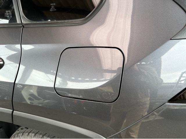 トヨタ RAV4 ガラス製フューエルリッド交換取付・室内灯LED交換依頼 茨城県水戸市青柳町 那珂市 ひたちなか市 茨城町 城里町 笠間市 常陸大宮市 常陸太田市 日立市