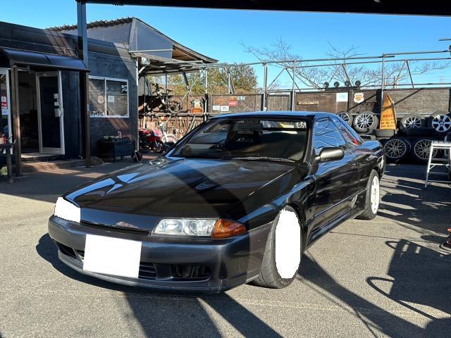 hcr32 R32 スカイラインボンネットスポイラーワイパーガード