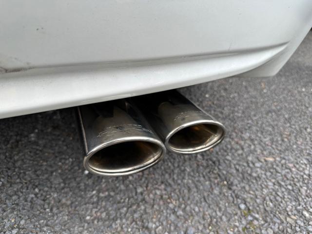 トヨタ　プリウス マフラー持ち込み取付依頼　茨城県水戸市青柳町　那珂市　ひたちなか市　笠間市　茨城町　城里町　日立市　常陸大宮市　常陸太田市