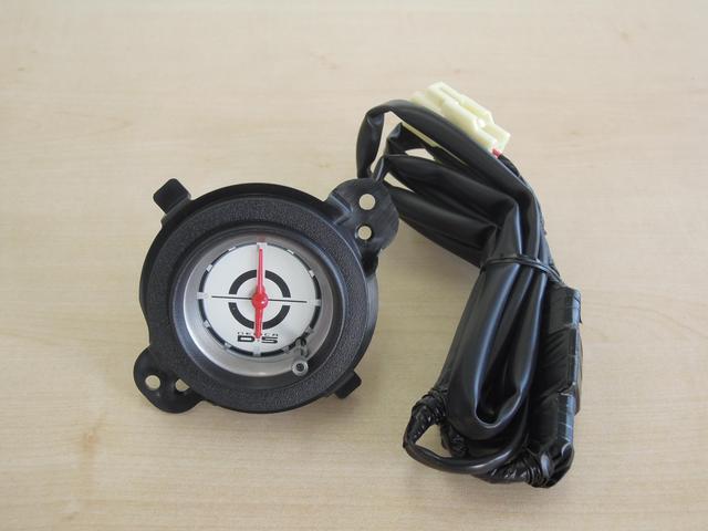 純正アナログクロック取付(CV4WデリカD5)