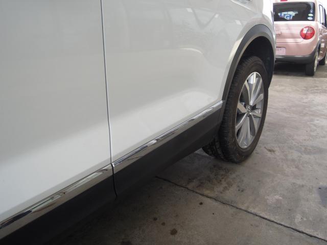 【板金】T-Roc/左リアドア板金塗装【キズ・ヘコミ】