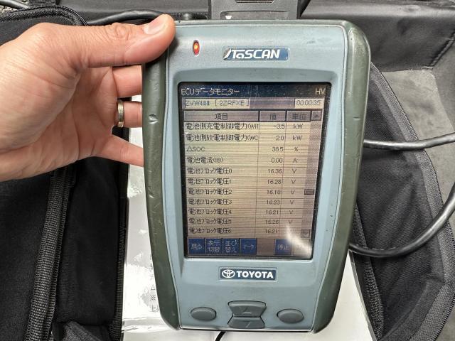 プリウスα アルファ ZVW41 ハイブリッドバッテリー 修理 交換　ハイブリッドシステムチェック　エンジンシステムチェック　インバーター交換 リビルトバッテリー　栃木県　宇都宮市　ボルテージセンサー　埼玉　茨城　千葉　群馬 EGR