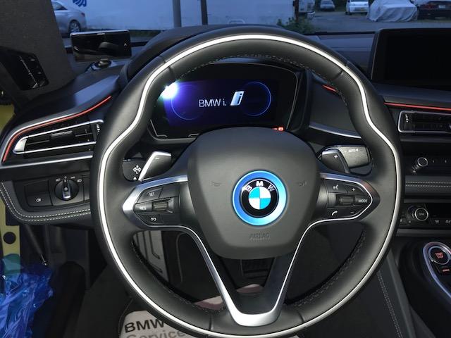 BMW ｉ８　ドラレコ・探知機取付