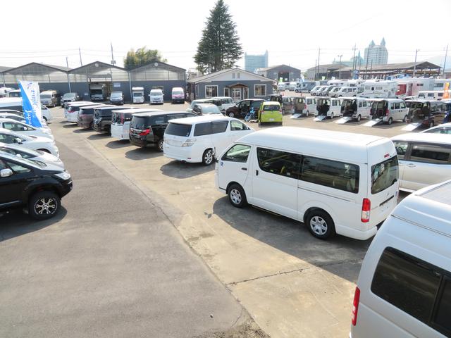 (株)フジカーズジャパン 茨城中央店 福祉車両専門店(1枚目)