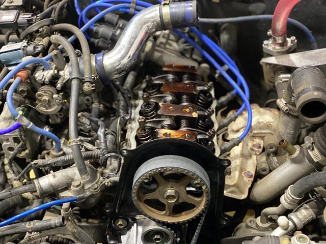 スズキ ジムニー JA11 タイミングベルト交換 オイル漏れ修理 スズキ ジムニー JA11 タイミングベルト交換 オイル漏れ修理