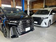 第二工場にてカスタム、カーセキュリティ、電装品取付けなど専門作業を実施しています。