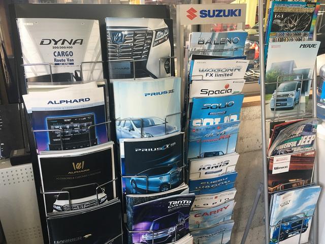 新車の販売も手がけておりますので、幅広いご提案が可能であります。