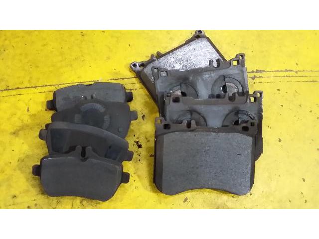 R231 SL550 ブレーキパット交換　アメ車 外車 修理 つくば 土浦