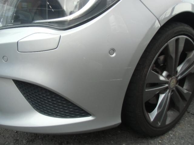 メルセデス　ベンツ　CLA１８０