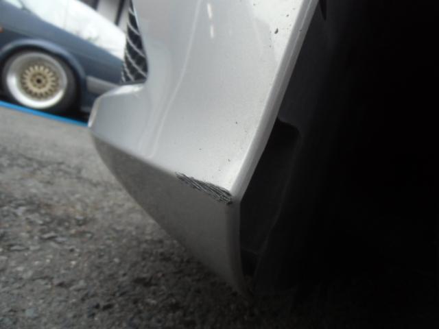 メルセデス　ベンツ　CLA１８０