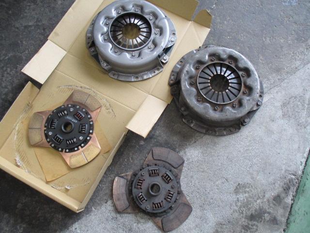 ニッサン R33 スカイライン クラッチ交換 車の事なら高見沢 ニッサン R33 スカイライン クラッチ交換 車の事なら高見沢