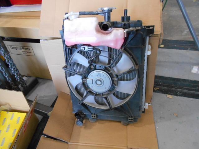 ダイハツ ムーヴキャンバス　フロント板金塗装　群馬県　前橋市　車の事ならタカミザワモータース