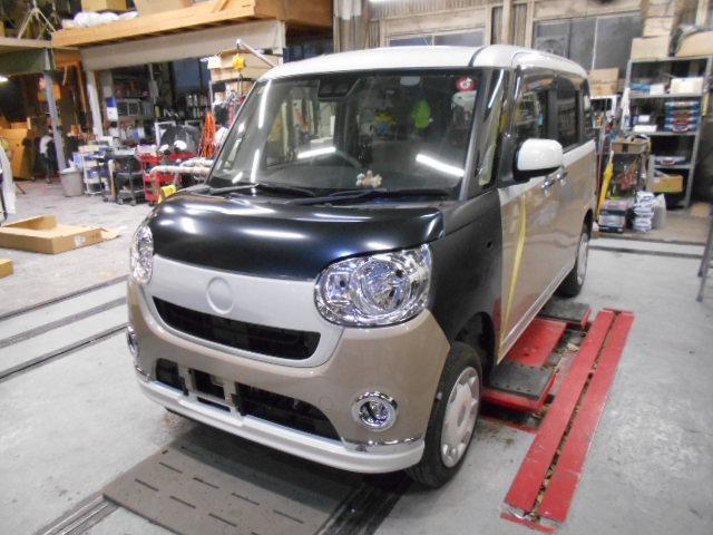 ダイハツ ムーヴキャンバス　フロント板金塗装　群馬県　前橋市　車の事ならタカミザワモータース