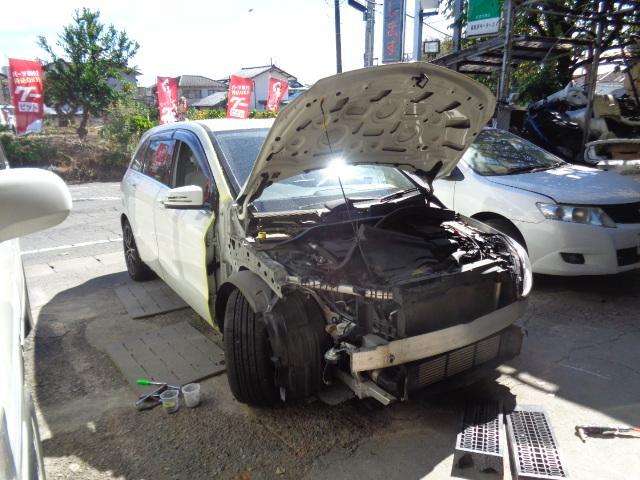 メルセデスベンツ　Bクラス　 鈑金塗装　［その3］　前橋市　群馬県　車の事なら高見沢モータース　板金　塗装　車検　整備　車両販売