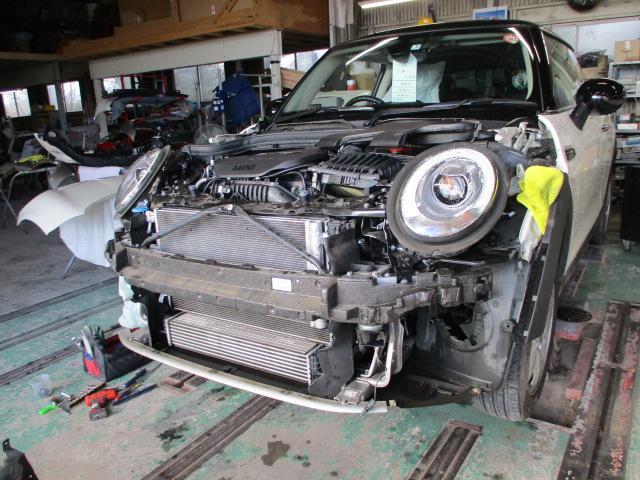 ＭＩＮＩ　板金塗装　その4　群馬県　前橋市　車の事ならタカミザワモータース