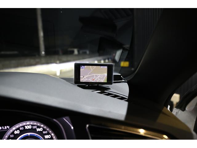 フォルクスワーゲン　ティグアン　レーダー取付け